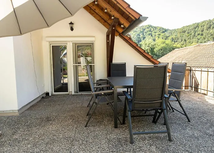 Semesterbostad Zum Waldrand Erfweiler