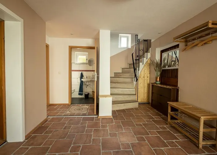 Semesterbostad Zum Waldrand *