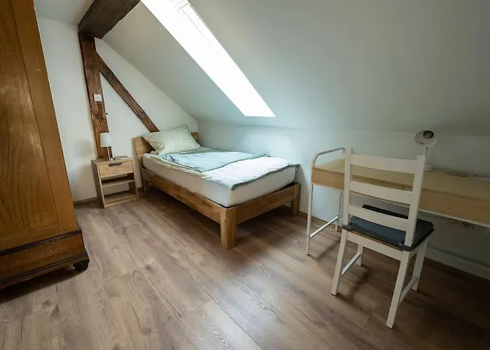 Zum Waldrand Semesterbostad *